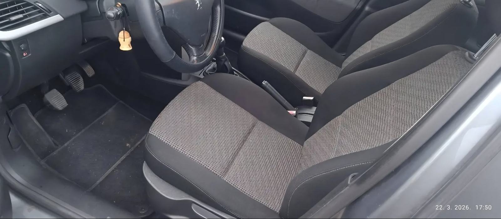 Peugeot 207 SW 1.6 HDi REDIZAJN (2011.) – 66 kW, Dugogodišnji vlasnik,, fotografija 8