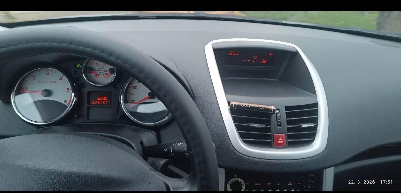 Peugeot 207 SW 1.6 HDi REDIZAJN (2011.) – 66 kW, Dugogodišnji vlasnik,, fotografija 5