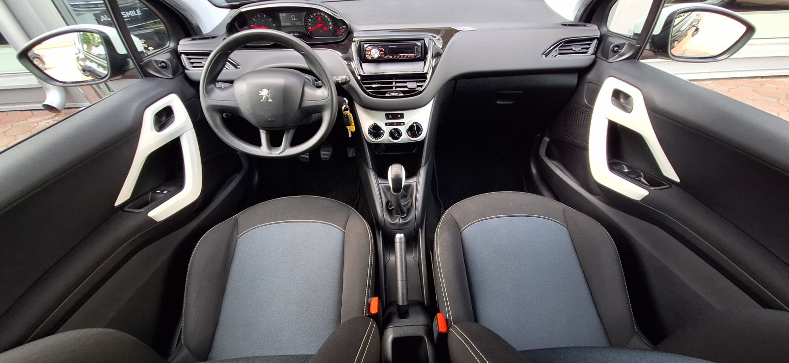 Peugeot 208 1,0 VTi, 71.000KM, KLIMA, TEMPOMAT, DVOBOJAN, NA IME..., fotografija 20