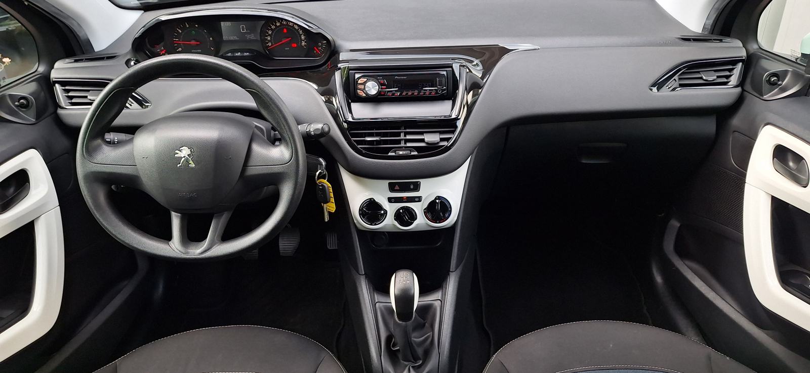 Peugeot 208 1,0 VTi, 71.000KM, KLIMA, TEMPOMAT, DVOBOJAN, NA IME..., fotografija 16