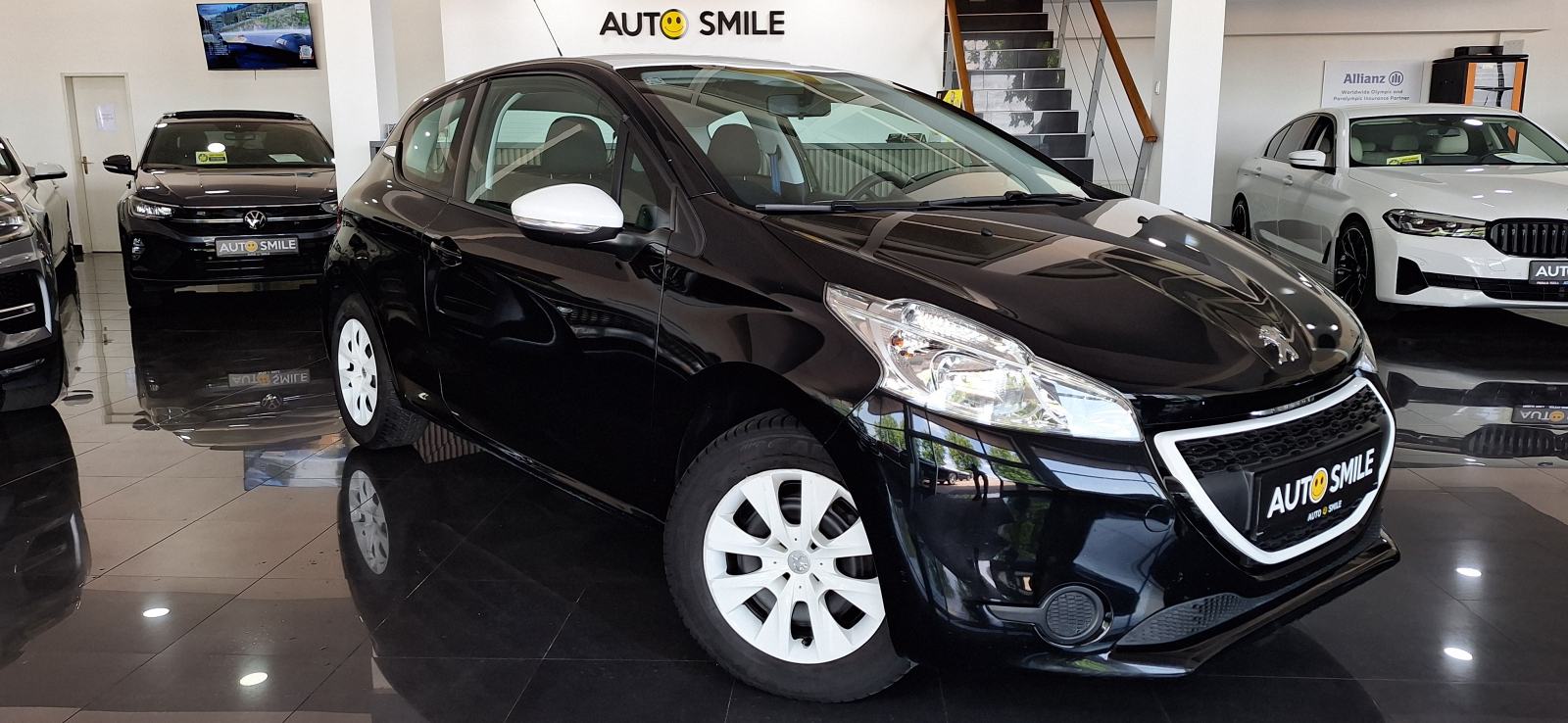 Peugeot 208 1,0 VTi, 71.000KM, KLIMA, TEMPOMAT, DVOBOJAN, NA IME..., fotografija 6
