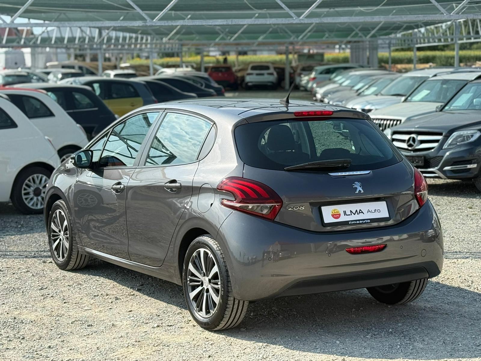 PEUGEOT 208 1.2 - 2018 GOD, fotografija 7