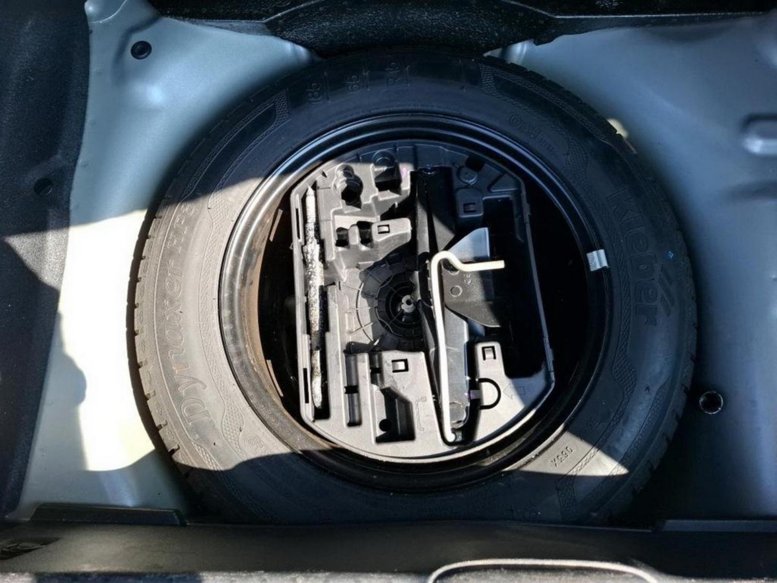 Peugeot 208 1,2 81 kw⛔️novi servis+nove gume⛔️, fotografija 16