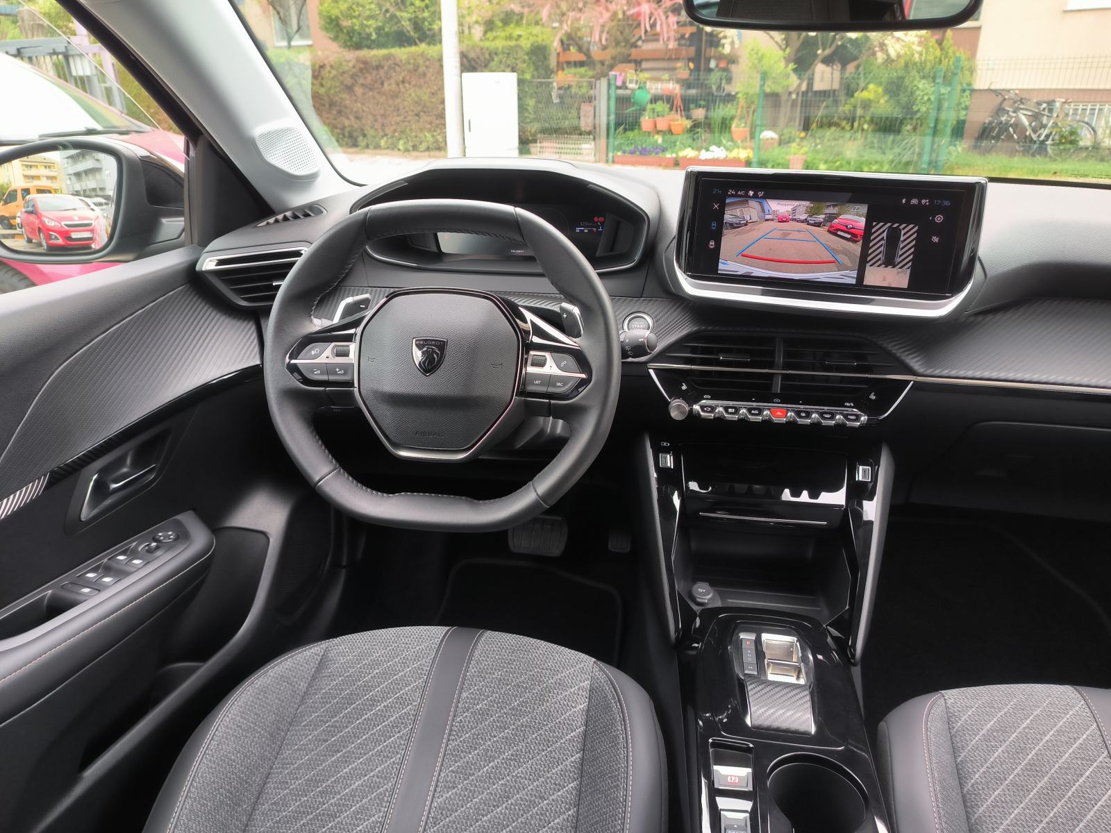 Peugeot 208 1.2 ALLURE, AUTOMATIK, SERVISNA, JAMSTVO, REG. 1 GODINU, fotografija 12