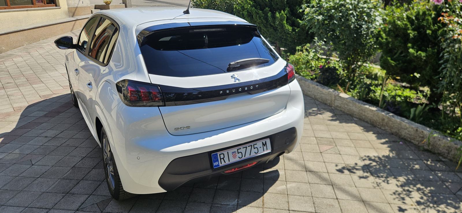 Peugeot 208 1,2, Ful Led, Kamera, Lane Assist..., fotografija 4