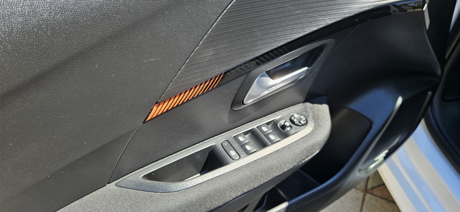 Peugeot 208 1,2, Ful Led, Kamera, Lane Assist..., fotografija 7