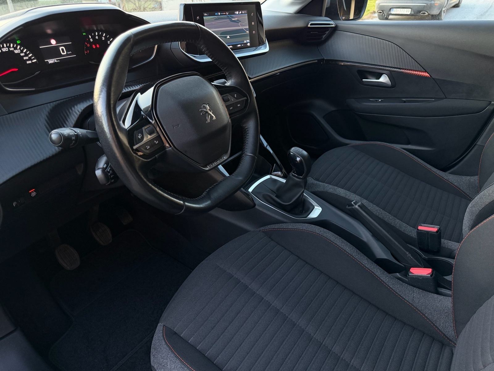 Peugeot 208 1,2 • Full led • Navi • 38tkm • Servis, fotografija 12