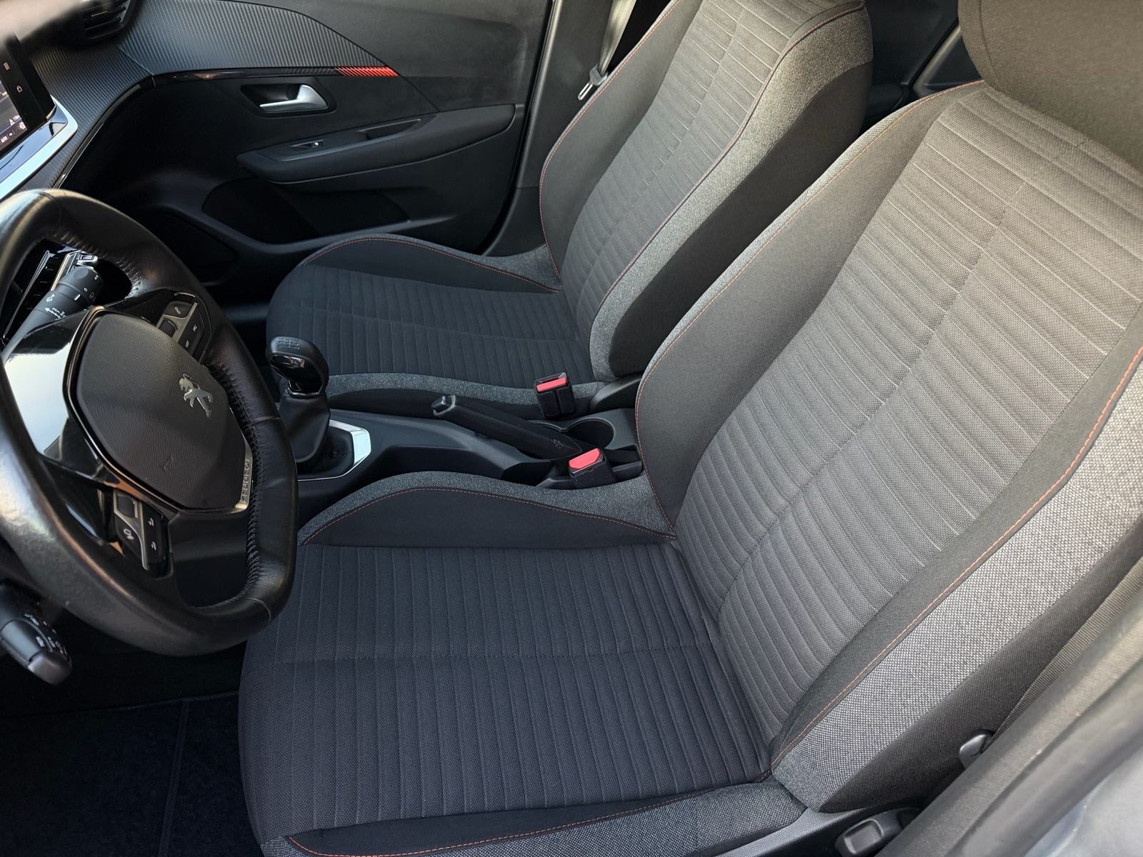 Peugeot 208 1,2 • Full led • Navi • 38tkm • Servis, fotografija 13