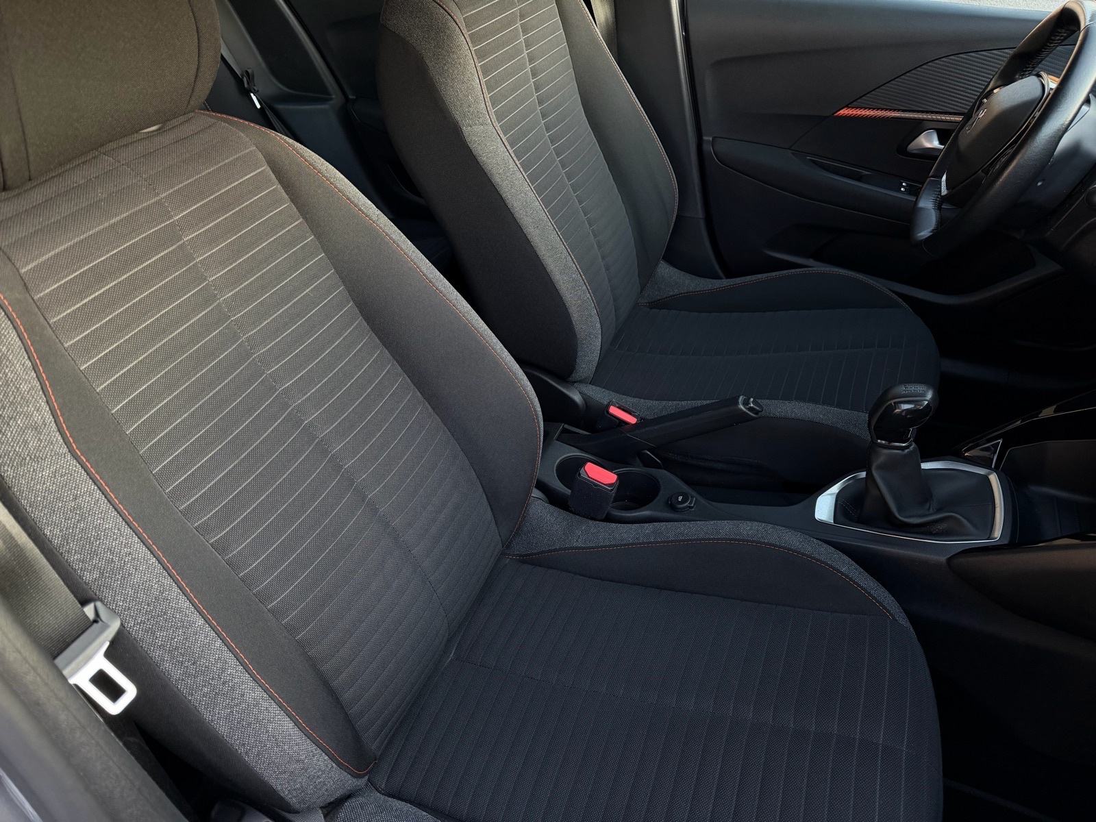 Peugeot 208 1,2 • Full led • Navi • 38tkm • Servis, fotografija 14