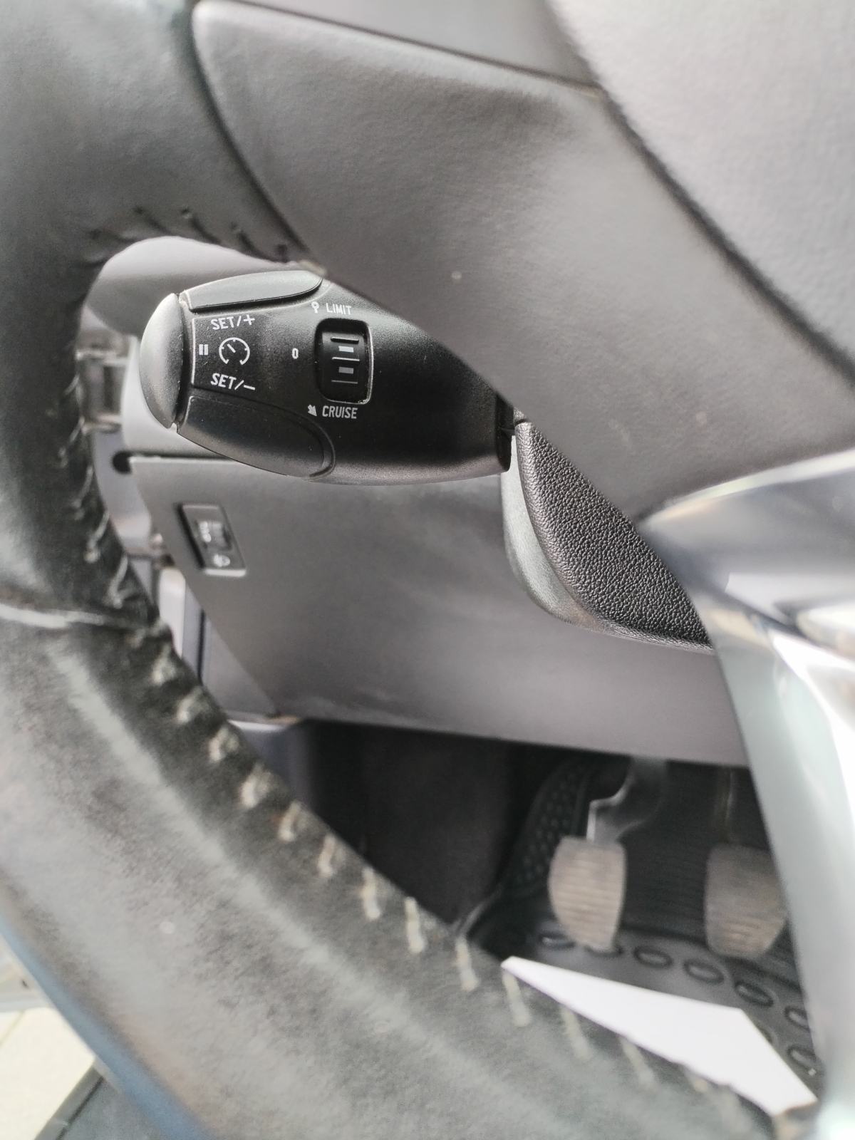Peugeot 208 1,2 HR AUTO, AUTOMATSKA KLIMA, TEMPOMAT, fotografija 17
