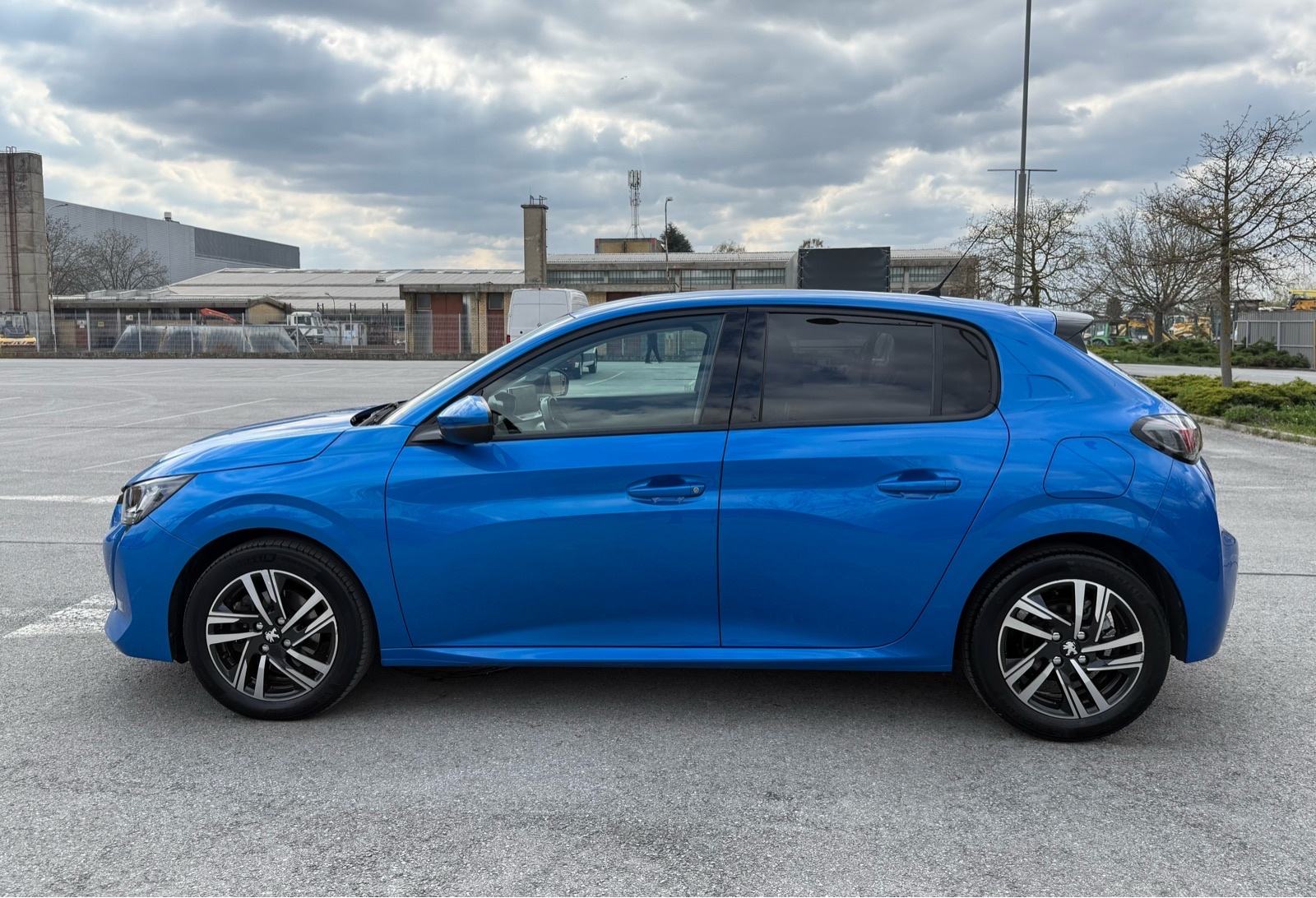 Peugeot 208 1,2 LEASING RATA 151€, NAVI, VIRT, AUT.KLIMA, REG:08/2027, fotografija 5