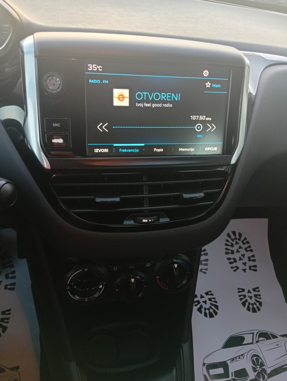 Peugeot 208 1,2 mod.2019 - 147 TKM/ ALU/ MEDIA/ 1.VLASNIK/ V.SERVIS, fotografija 11