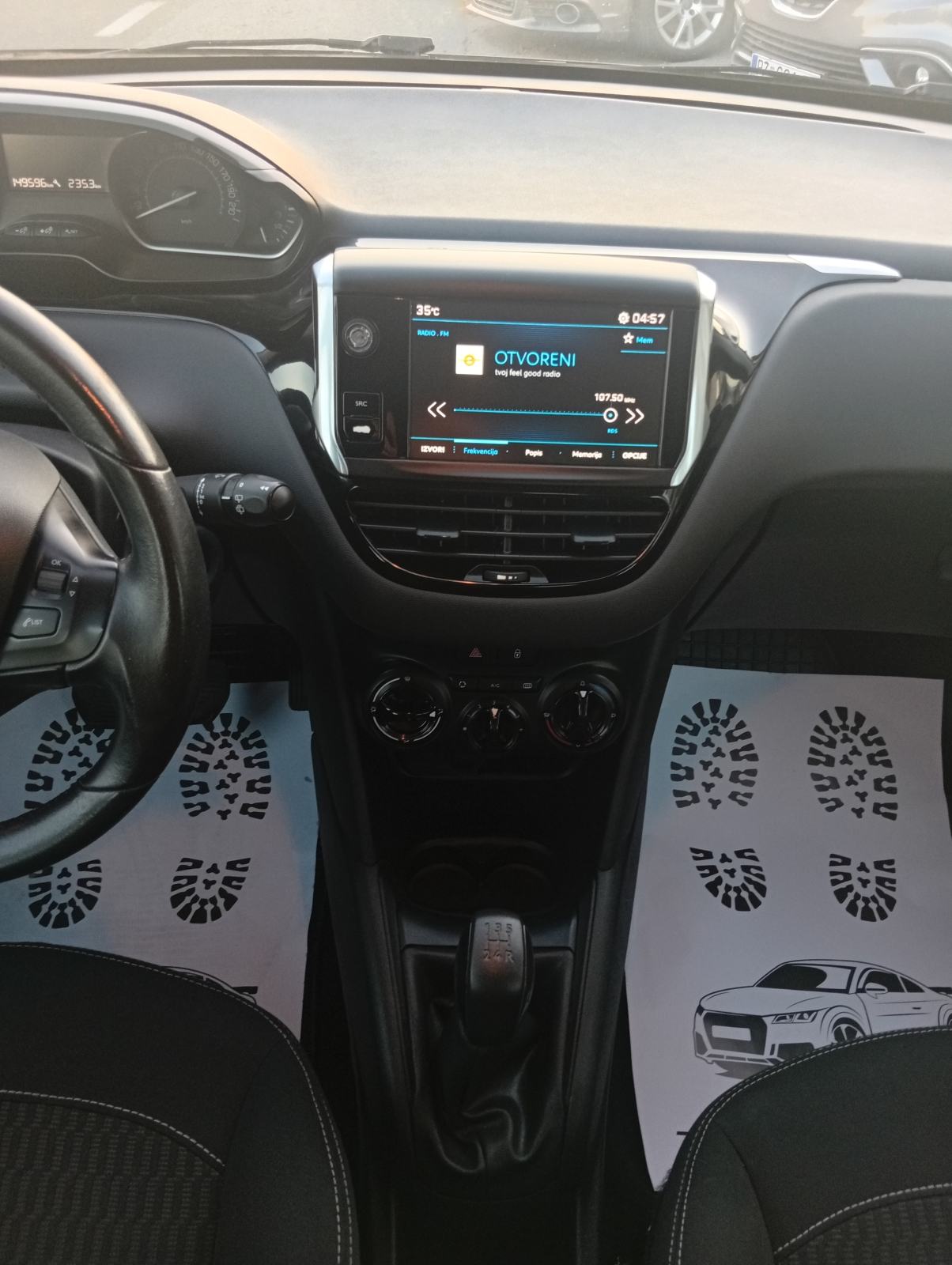 Peugeot 208 1,2 mod.2019 - 147 TKM/ ALU/ MEDIA/ 1.VLASNIK/ V.SERVIS, fotografija 12