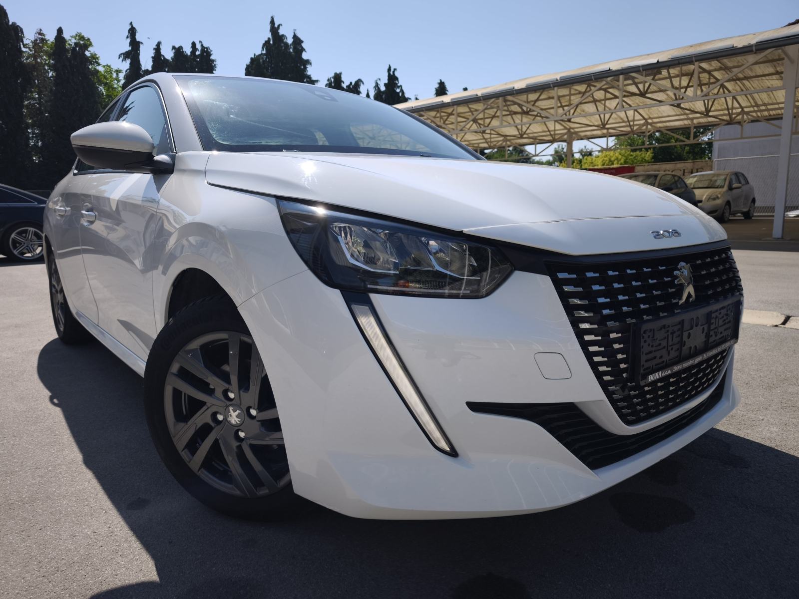 Peugeot 208 1,2 NAVI TEMPOMAT PARKING SENZORI LED ANDROID MEDIA, fotografija 2