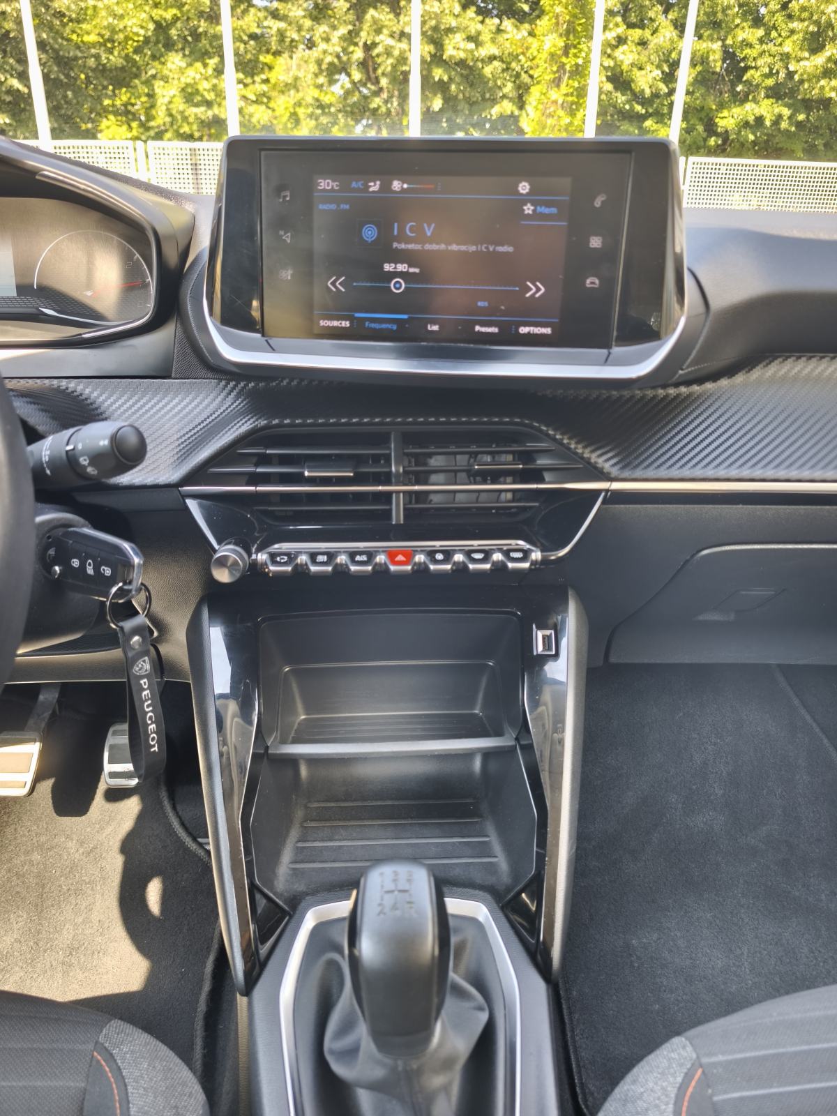 Peugeot 208 1,2 NAVI TEMPOMAT PARKING SENZORI LED ANDROID MEDIA, fotografija 16