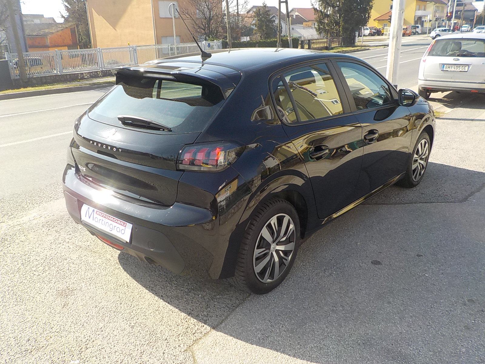 Peugeot 208 1,2 PureTech 100 automatik,F1, automatik, fotografija 3