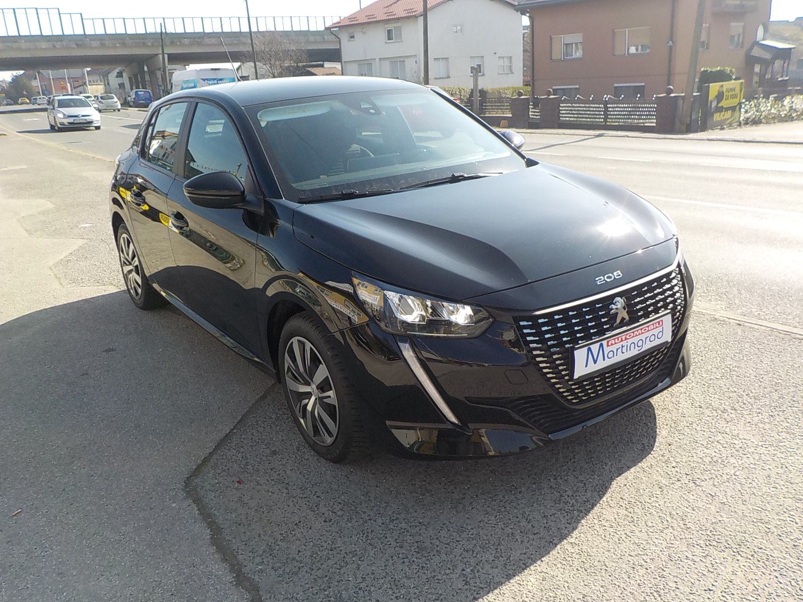 Peugeot 208 1,2 PureTech 100 automatik,F1, automatik, fotografija 2
