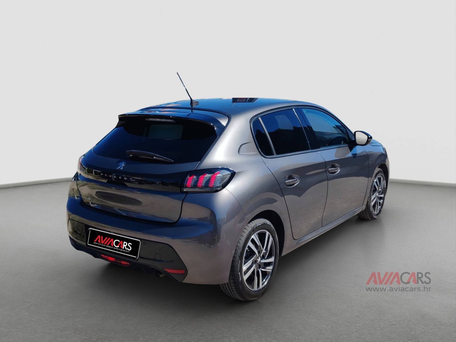 PEUGEOT 208 1.2 PureTech 100 KS ALLURE *VOZILO S JAMSTVOM*, fotografija 6