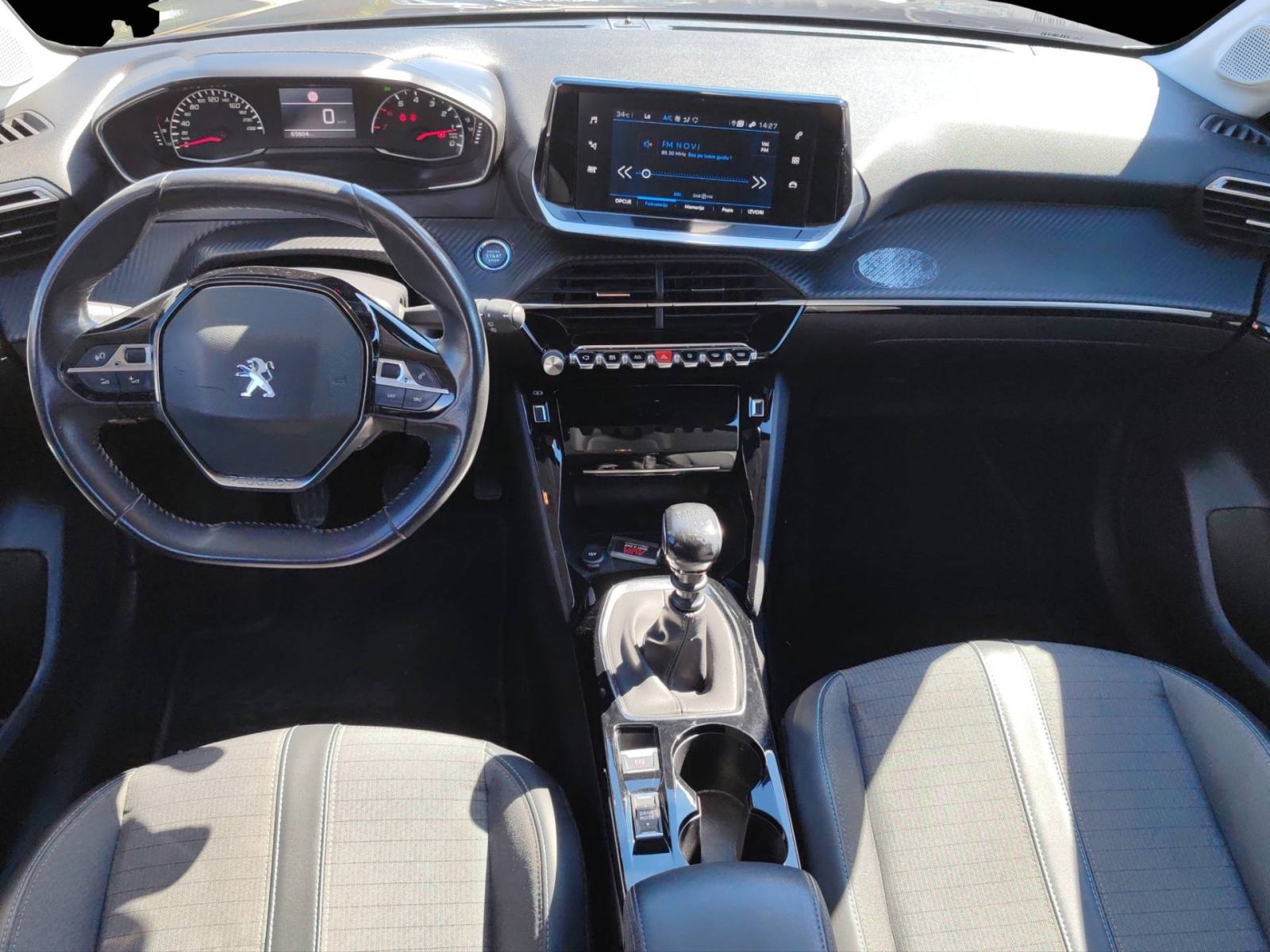 PEUGEOT 208 1.2 PureTech 100 KS ALLURE *VOZILO S JAMSTVOM*, fotografija 14