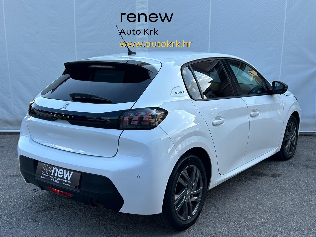 Peugeot 208 1,2 PureTech 100 Style, Veliki i mali servis, fotografija 2