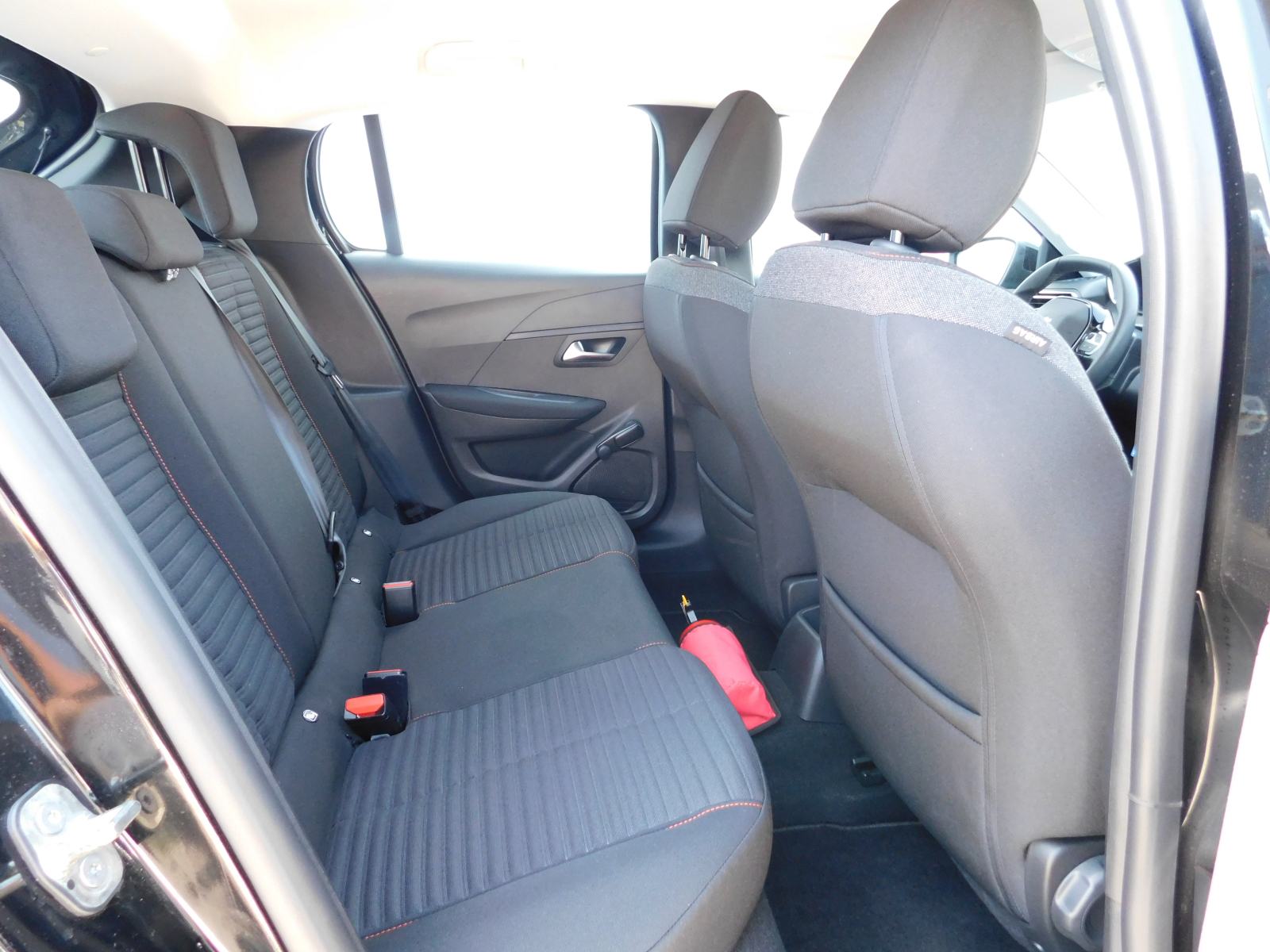 Peugeot 208 1,2 PureTech 75 S&S Active-LEASING BEZ UČEŠĆA!, fotografija 11