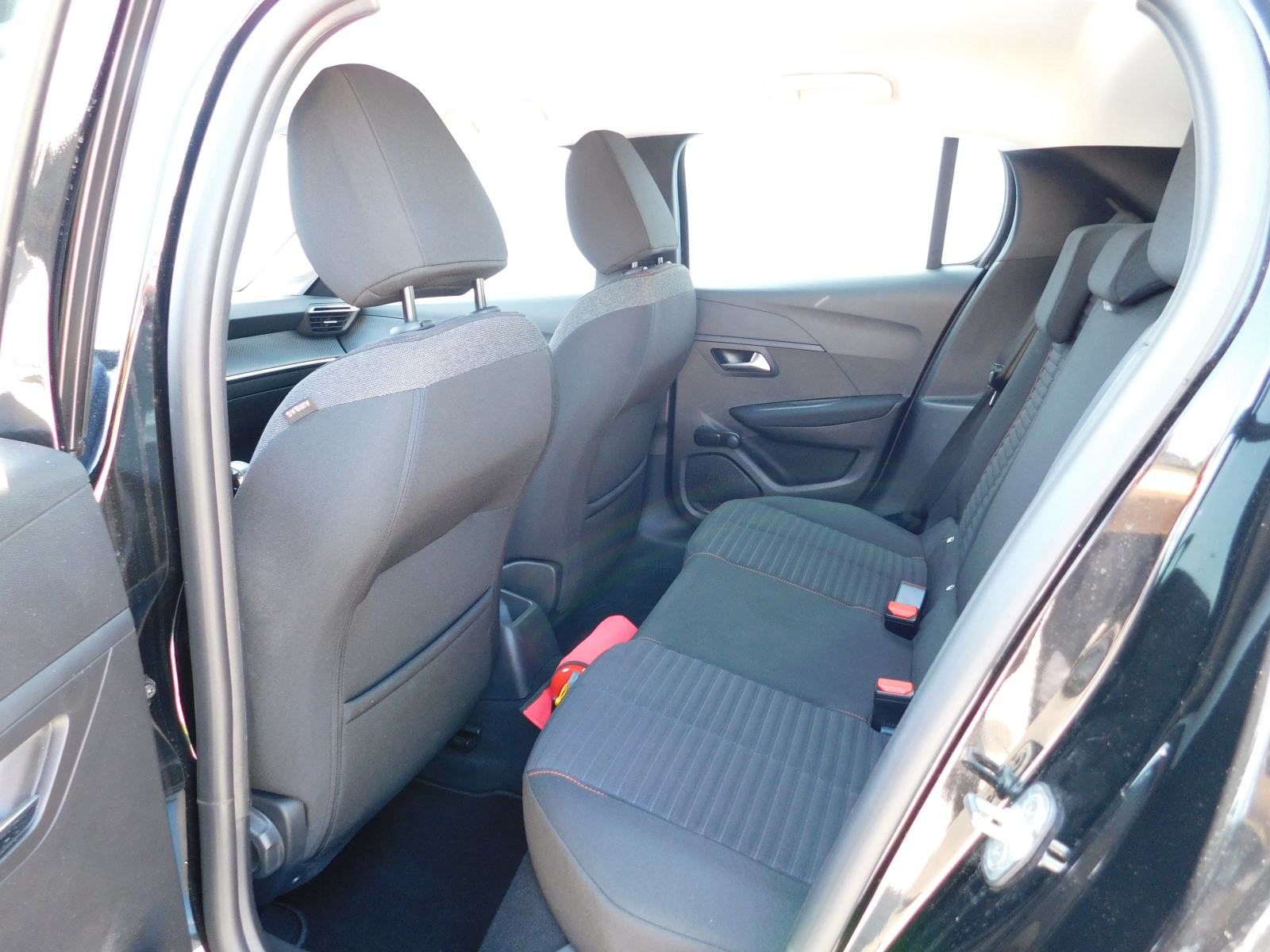Peugeot 208 1,2 PureTech 75 S&S Active-LEASING BEZ UČEŠĆA!, fotografija 9