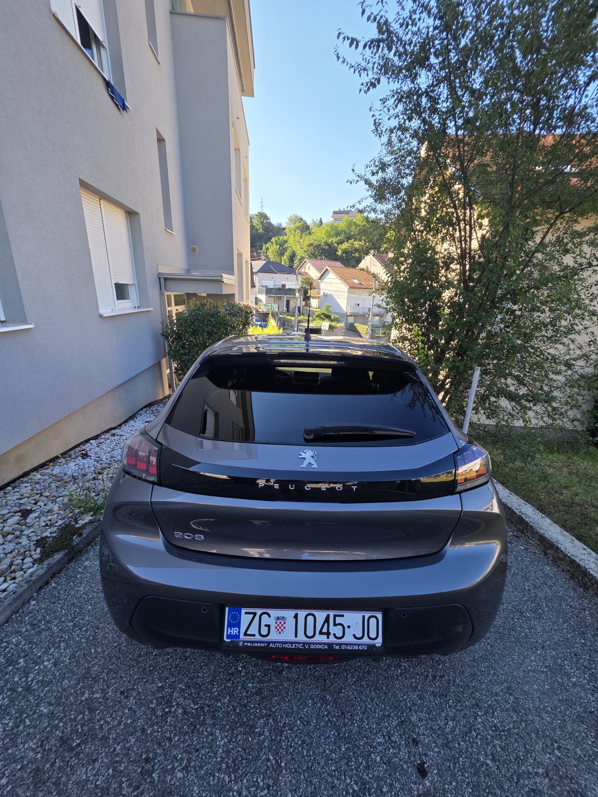 Peugeot 208 1,2 PureTech 75 KS Style, fotografija 6