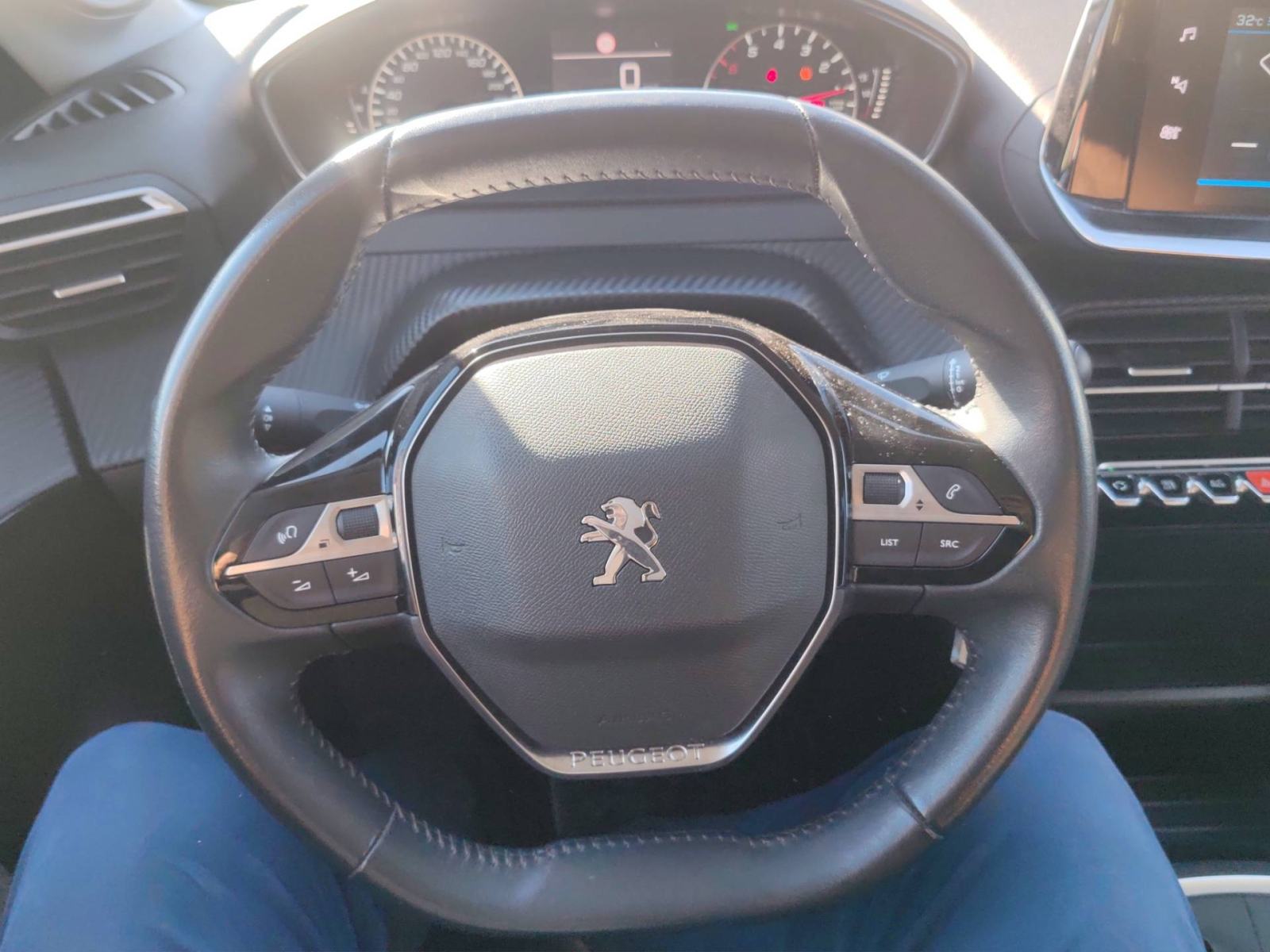 PEUGEOT 208 1.2 PureTech 75 KS STYLE *VOZILO S JAMSTVOM*, fotografija 14