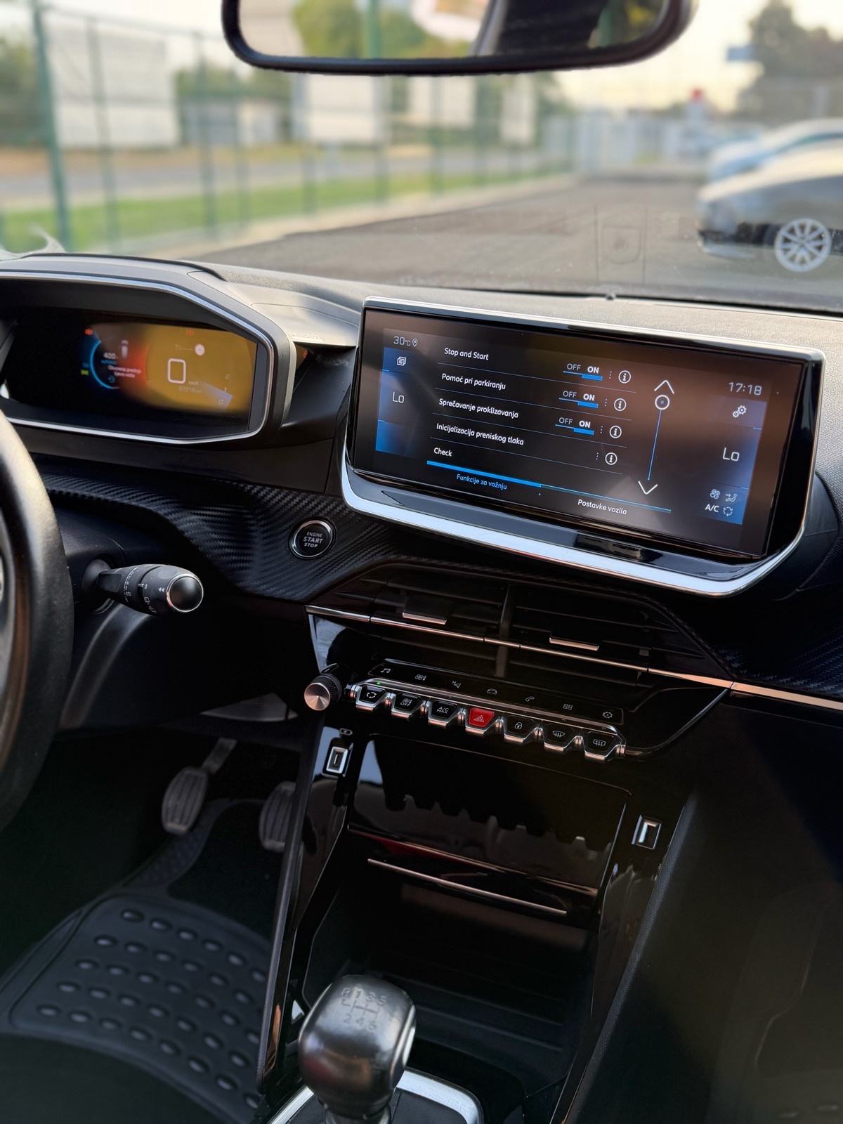 Peugeot 208 1,2 PureTech|Allure|Jamstvo 12 mj.|Navi|Led|Alu, fotografija 14