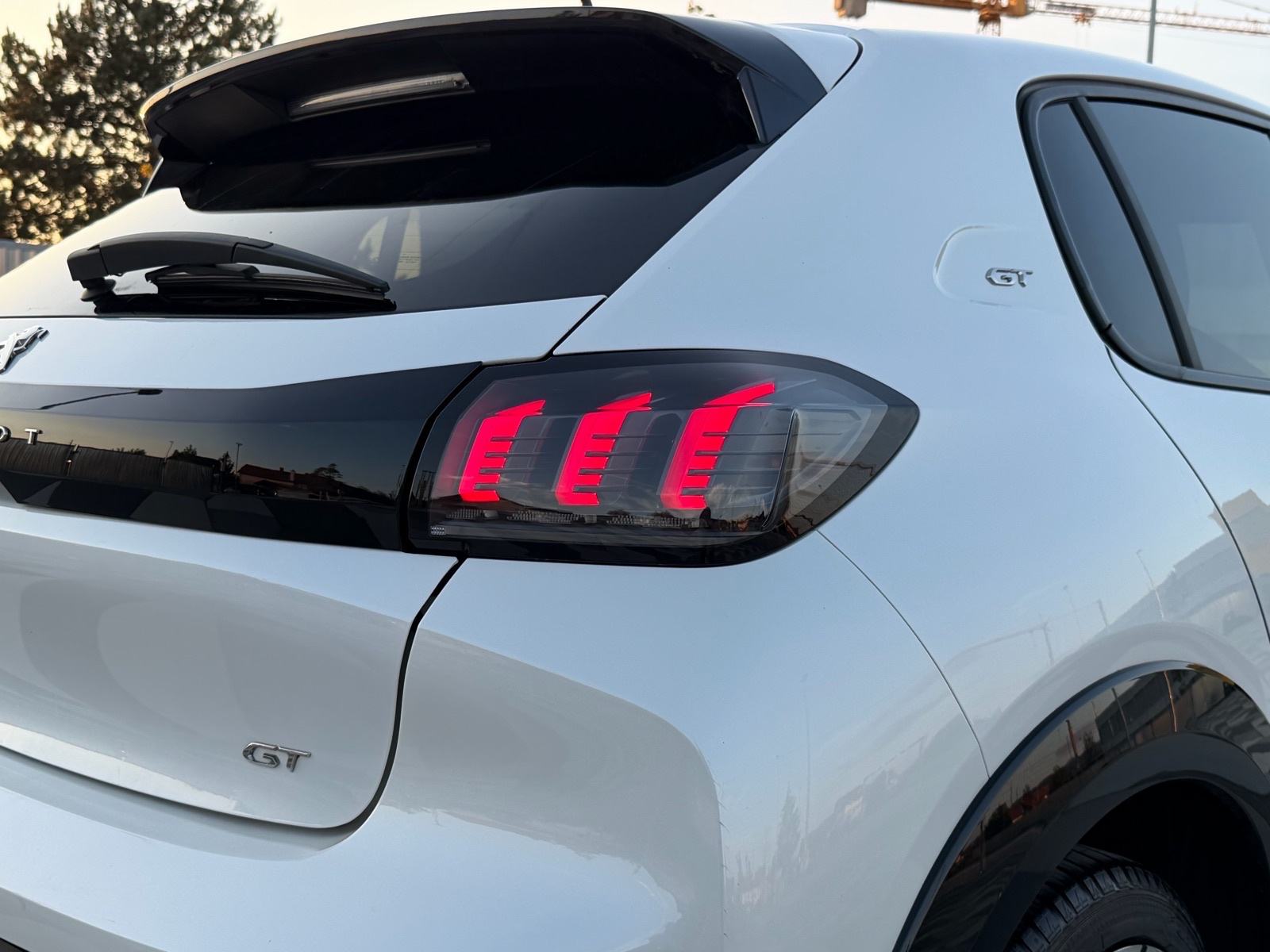 Peugeot 208 1,2 PureTech GT Line, LED KAMERA, AMBIENT, i-Cockpit *2022, fotografija 6