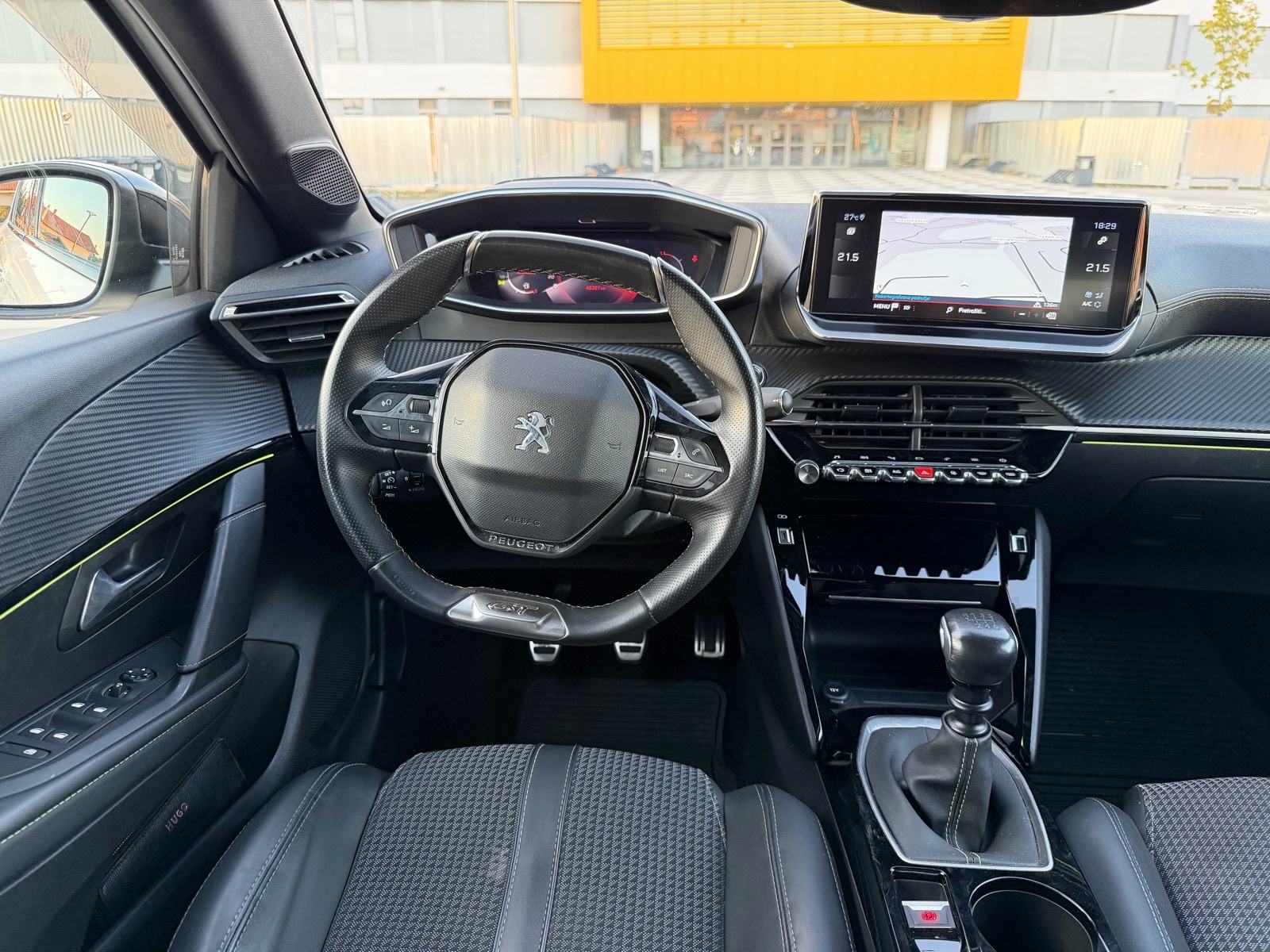 Peugeot 208 1,2 PureTech GT Line, LED KAMERA, AMBIENT, i-Cockpit *2022, fotografija 13