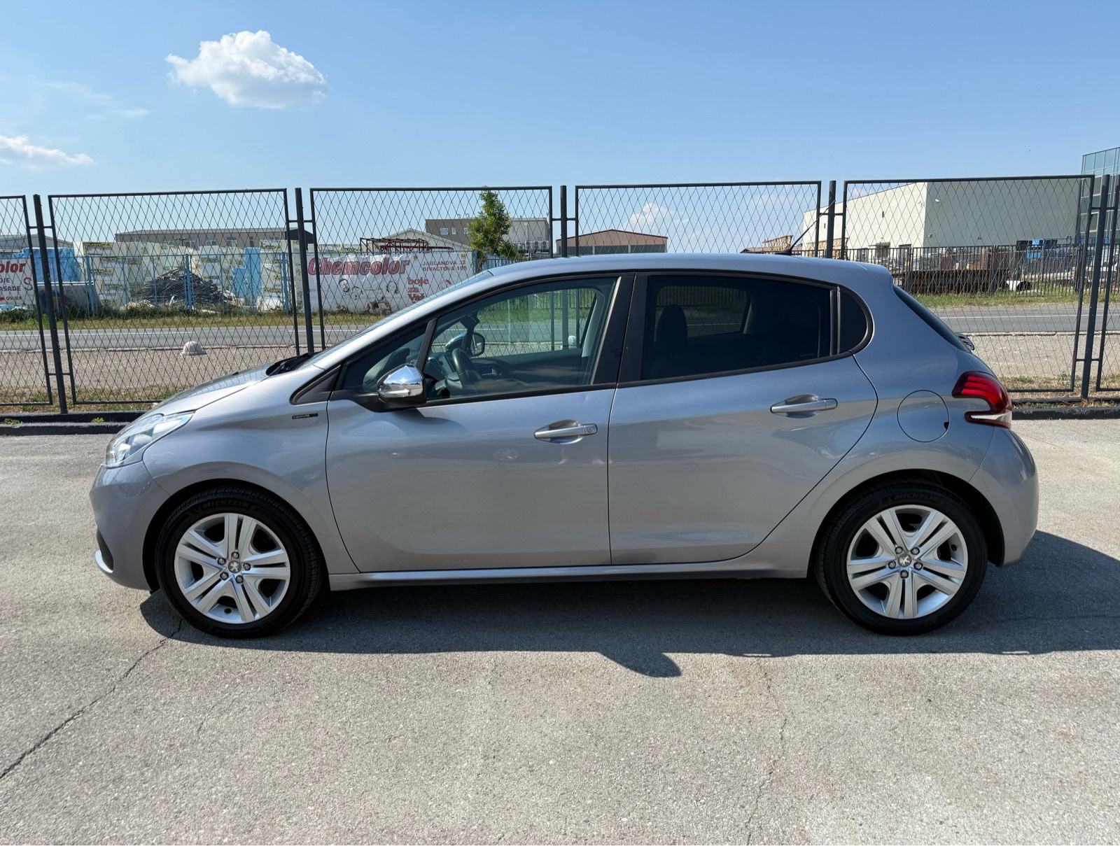 Peugeot 208 1,2 LEASING RATA 147€, NAVI, KLIMA, TEMP, GRATIS REG, fotografija 15