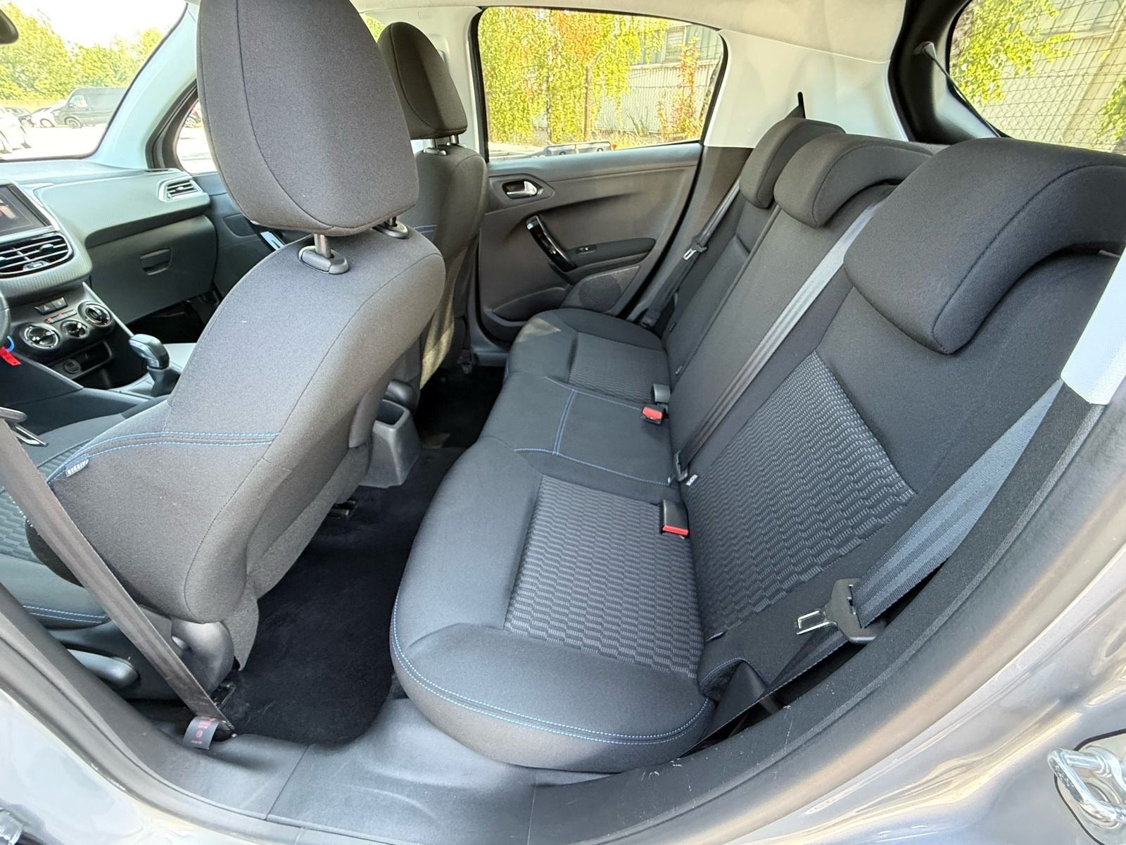 Peugeot 208 1,2 LEASING RATA 147€, NAVI, KLIMA, TEMP, GRATIS REG, fotografija 17