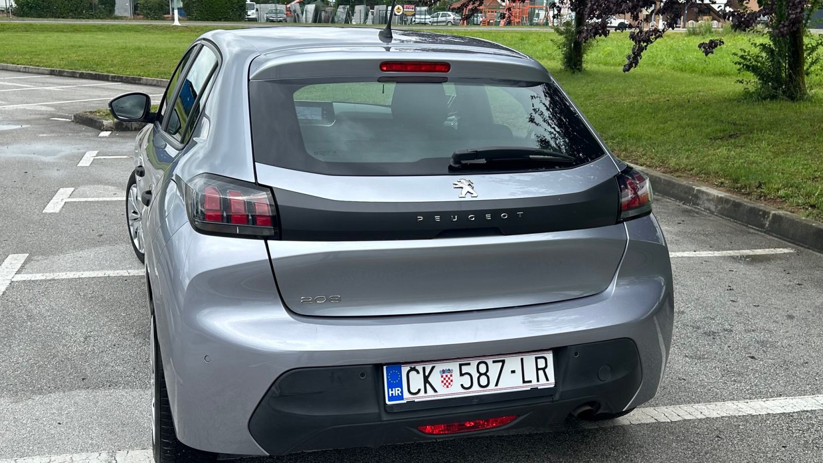 Peugeot 208 1,2 PureTech, fotografija 5