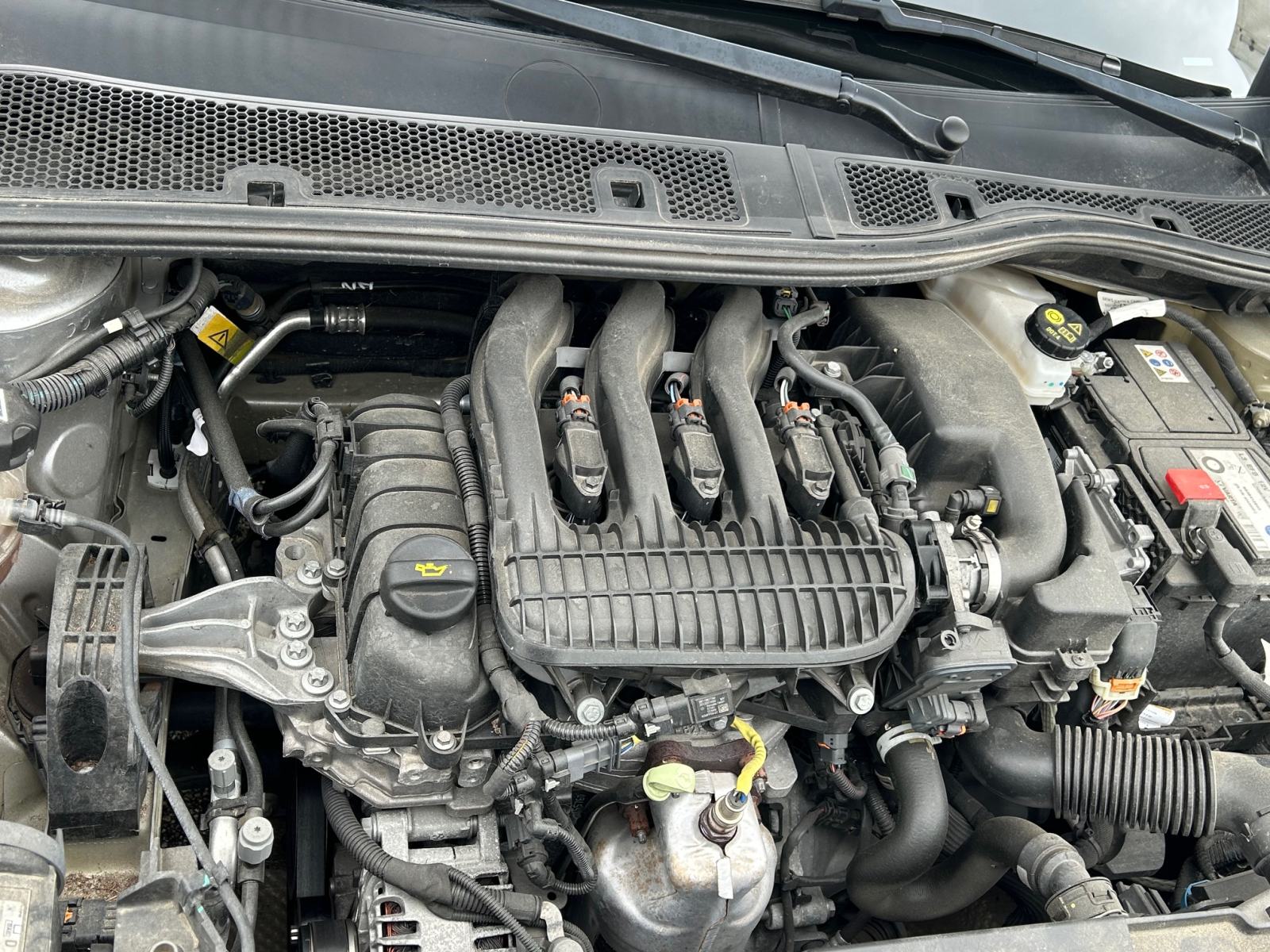 Peugeot 208 1,2 PureTech, fotografija 8