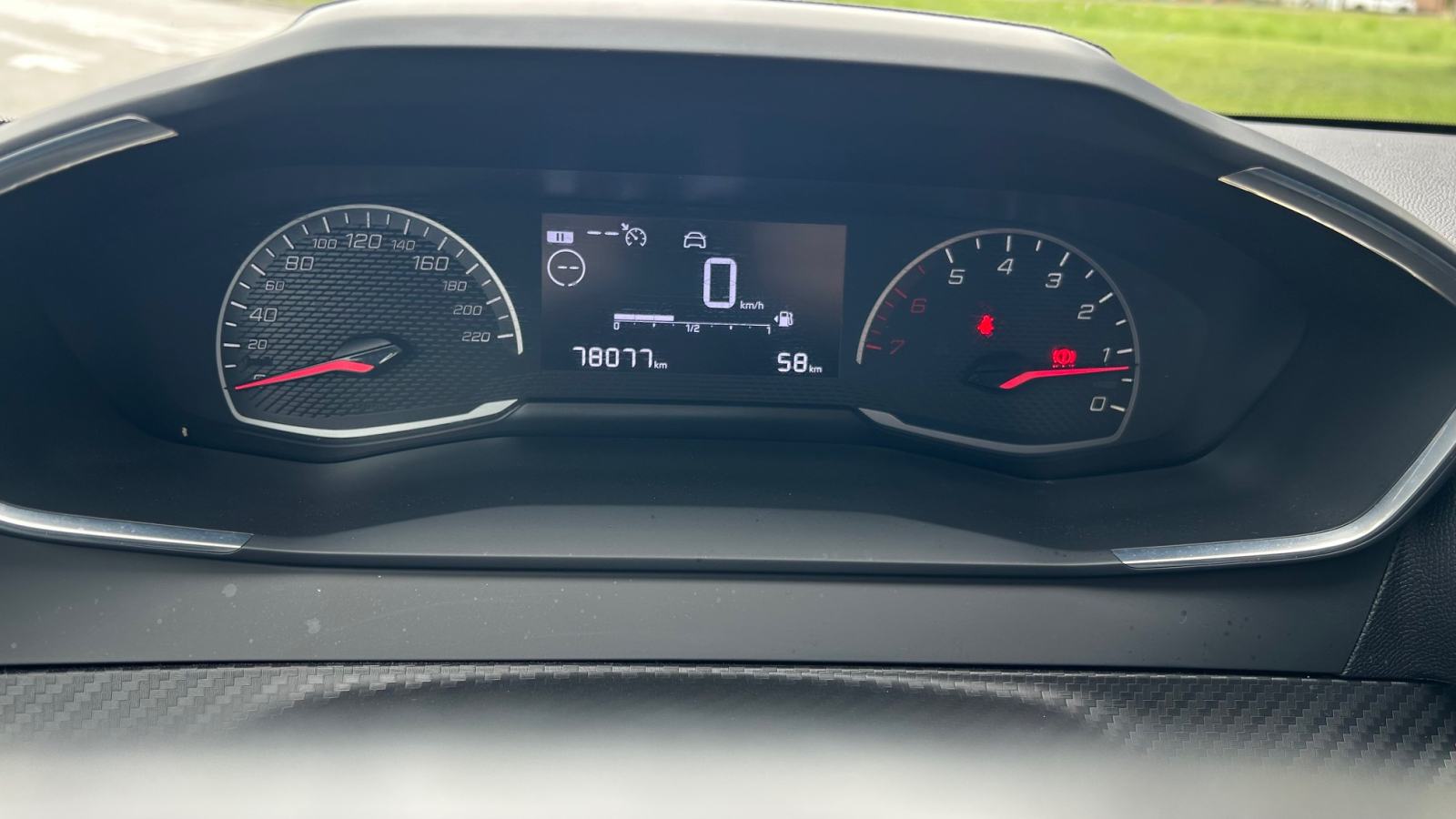 Peugeot 208 1,2 PureTech, fotografija 12