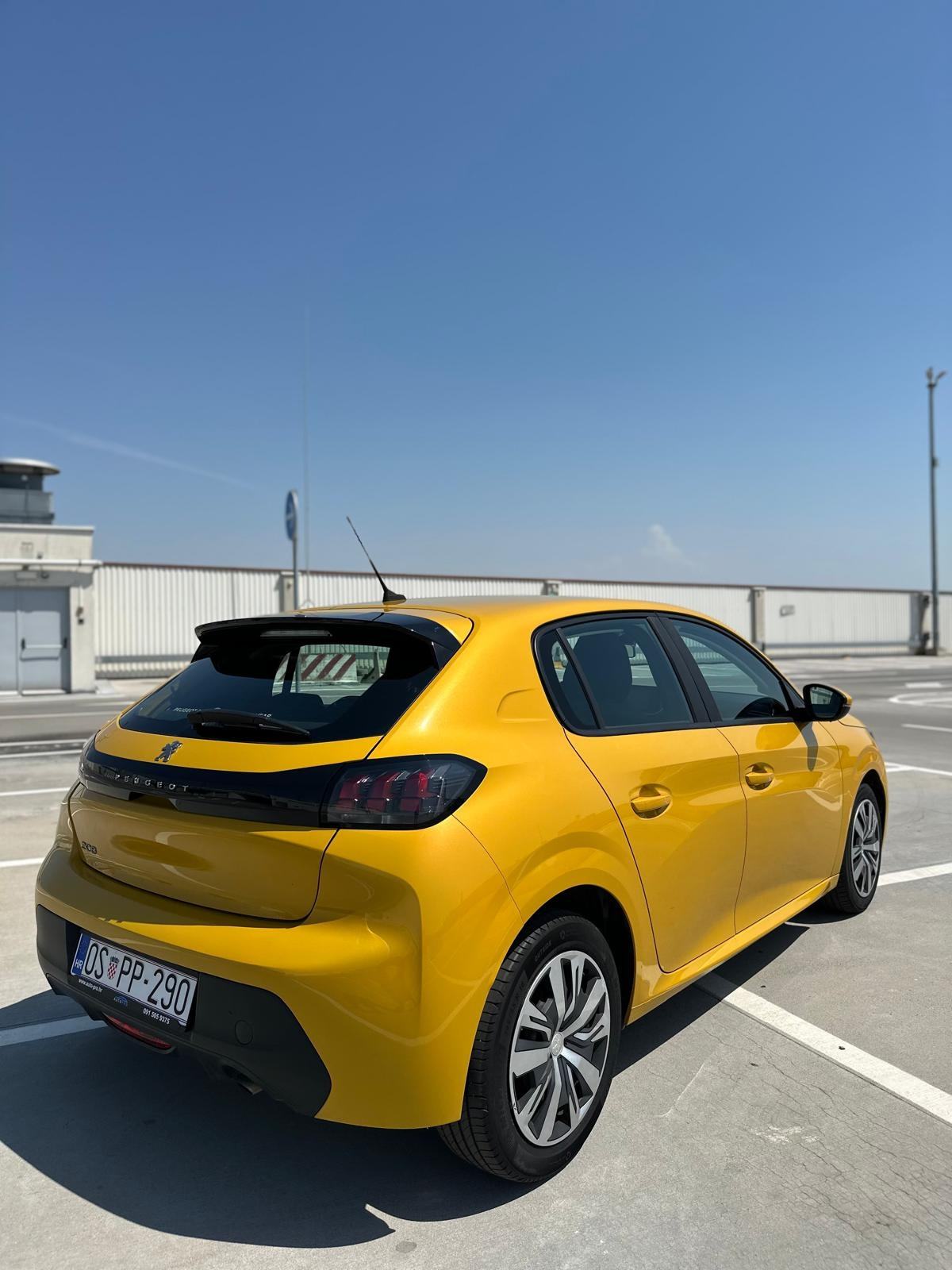 Peugeot 208 1,2 PureTech Active, fotografija 7