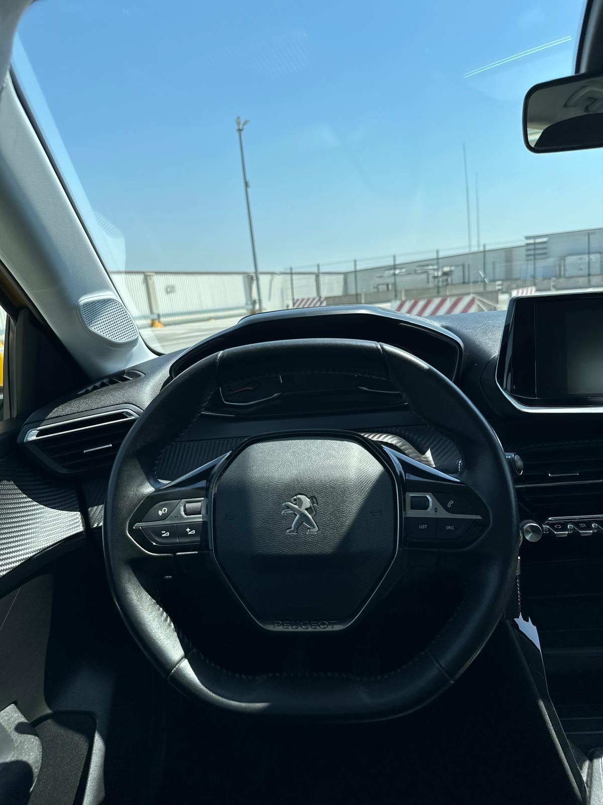 Peugeot 208 1,2 PureTech Active, fotografija 19
