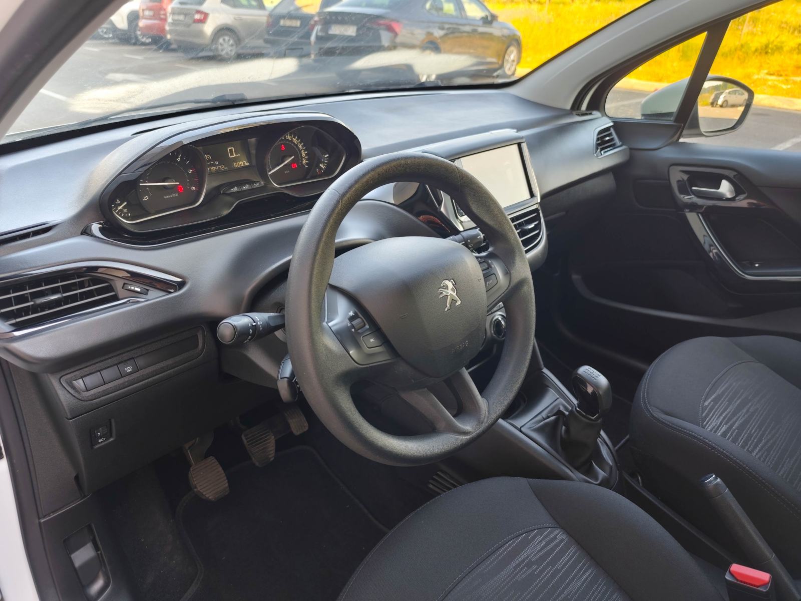 Peugeot 208 1,5 BlueHDi | Navi | Tempomat | Klima | JAMSTVO, fotografija 17