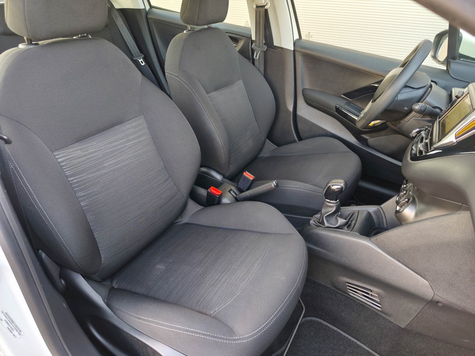 Peugeot 208 1,5 BlueHDi | Navi | Tempomat | Klima | JAMSTVO, fotografija 18
