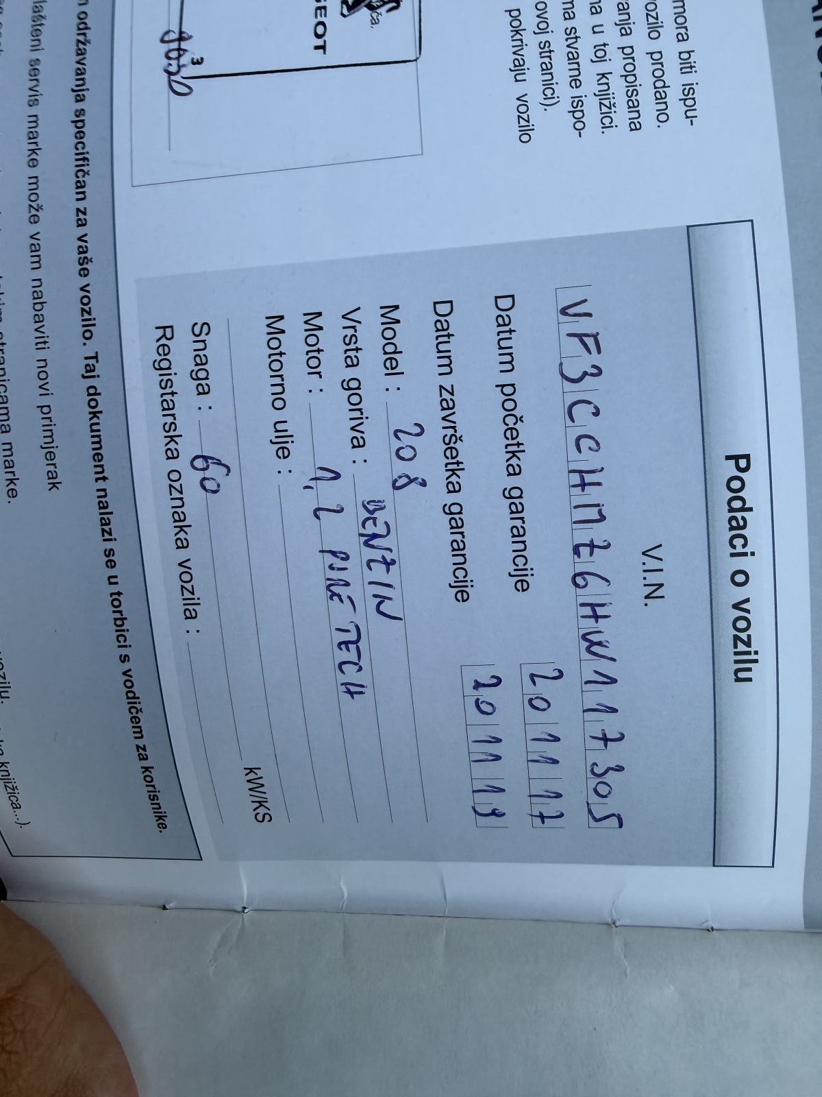 Peugeot 208 1,2 PureTech Style 2018 Model - 5 Vrata - Redizajn- 82 Ks, fotografija 20