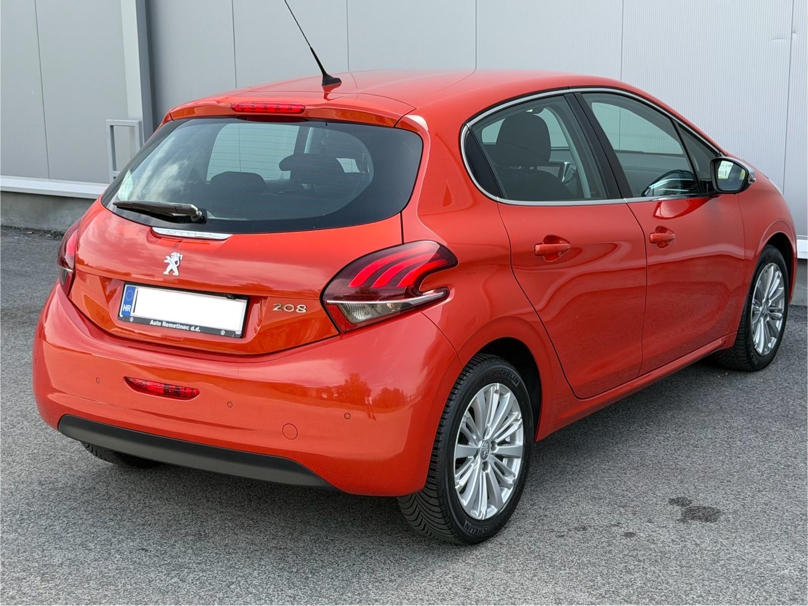 •PEUGEOT 208 1,2 REDIZAJN•FULL OPREMA,KAO NOVI•KAMERA••, fotografija 4