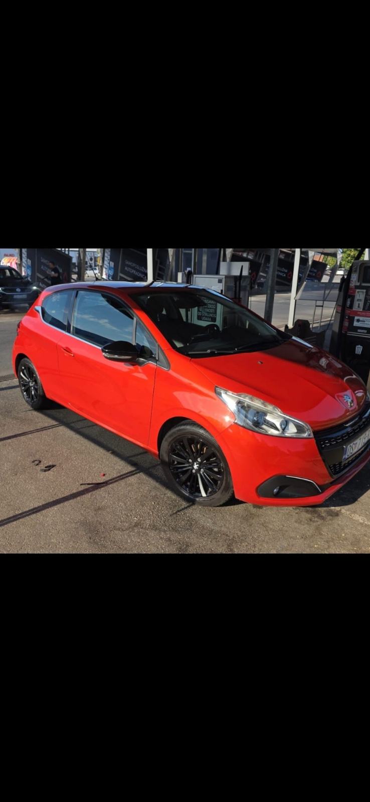 Peugeot 208 1,2 KOŽNA SPORTSKA SJEDALA!, fotografija 10
