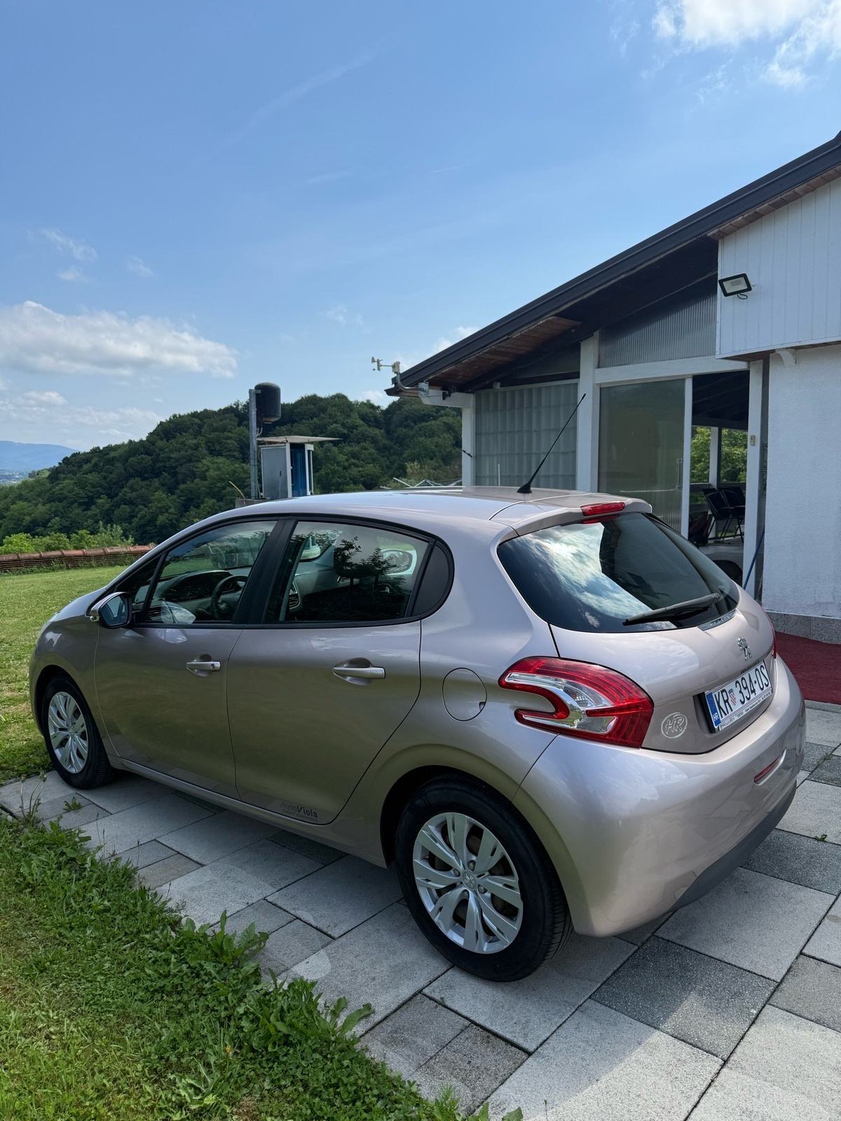 Peugeot 208 1,2 VTi, fotografija 4
