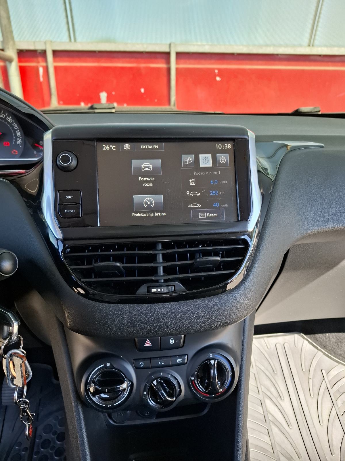 Peugeot 208 1,2 VTi, fotografija 10