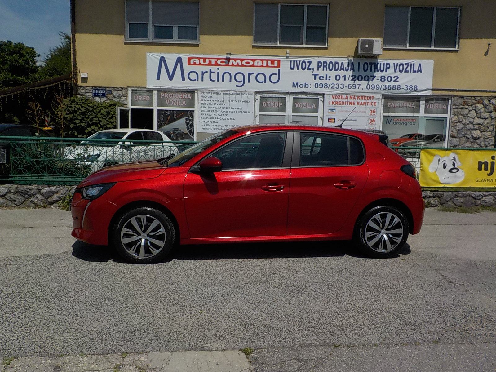 Peugeot 208 1,2i,⭐️HR AUTO⭐️39.000⭐️OPREMA⭐️NA IME KUPCA⭐️GARANCIJA⭐️, fotografija 4