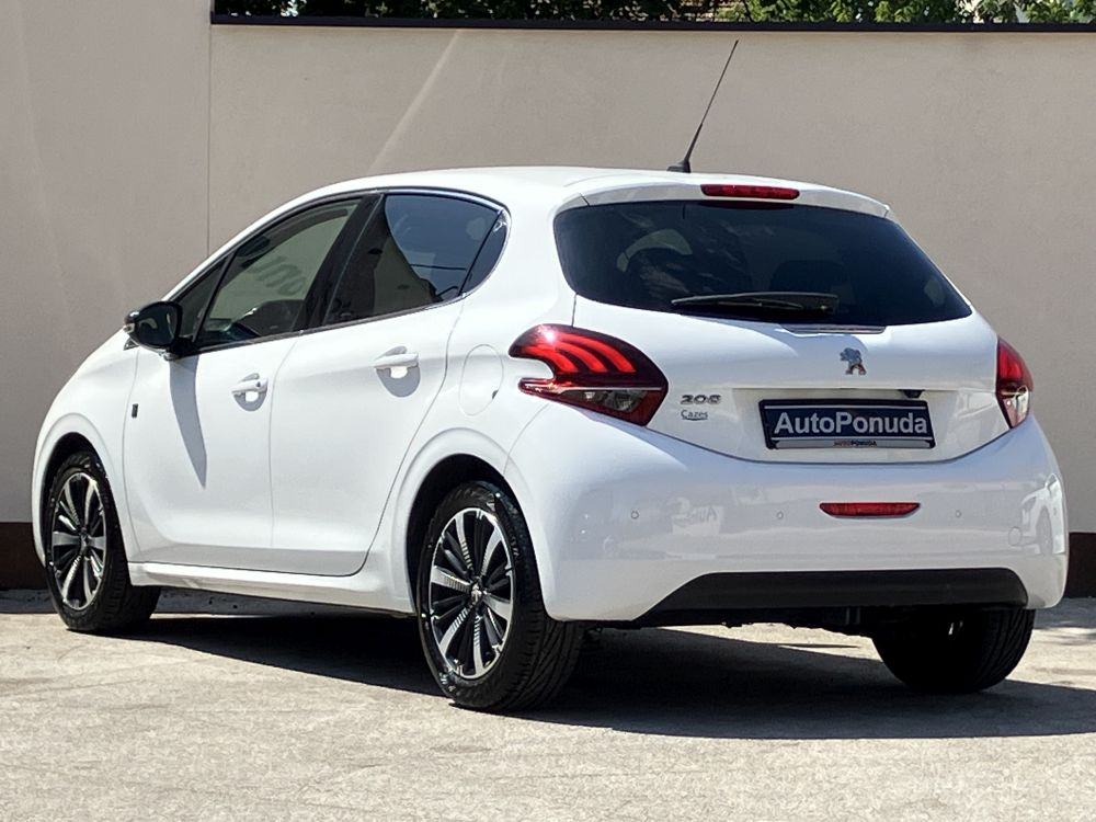 PEUGEOT 208 1.2VTi TECH, LED, KAMERA, 2-ZONSKA KLIMA,...BESPRIJEKORAN, fotografija 6