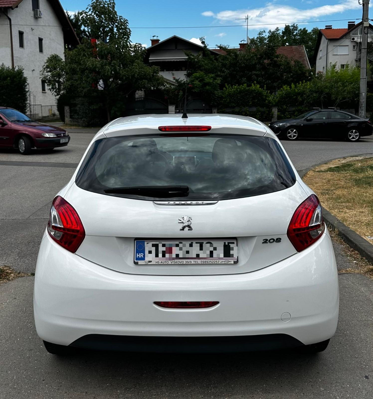 Peugeot 208 1,4 Benzin-LPG*Reg.god dana 07/27*Veliki servis*Klima*Navi, fotografija 5