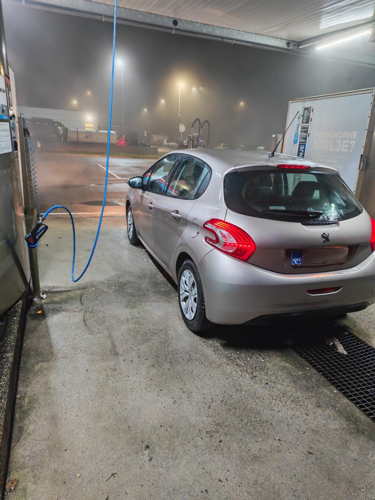 Peugeot 208 1,4 HDi, fotografija 4
