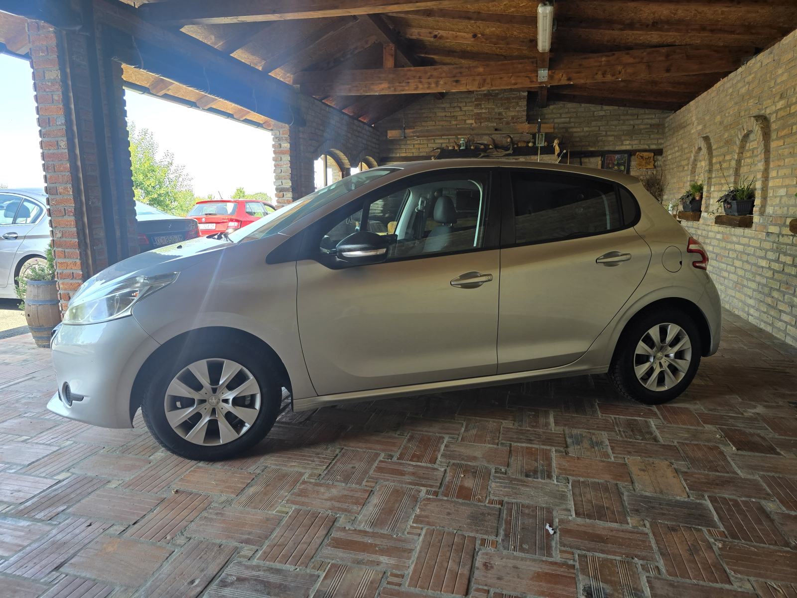 Peugeot 208 1,4 HDi, fotografija 18